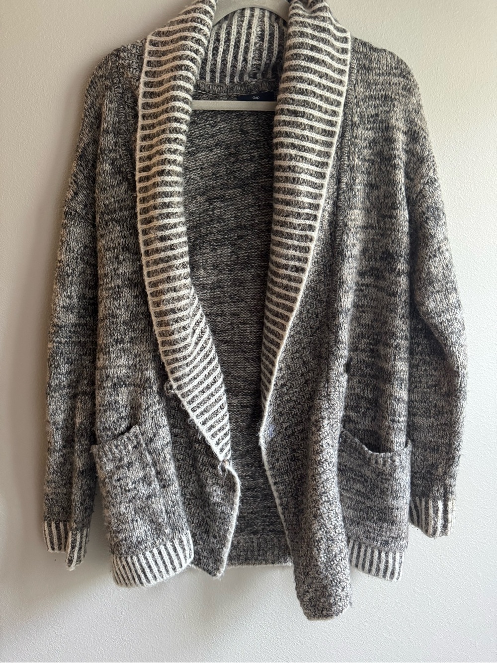 GAP Marled Gray and White Shawl Collar Cardigan